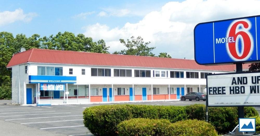 6-frackville, Pa Hotel