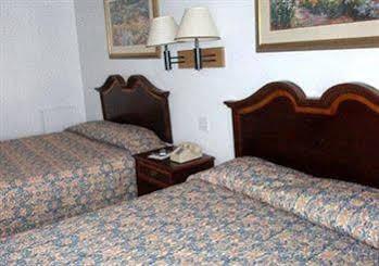 6-frackville, Pa Hotel Frackville