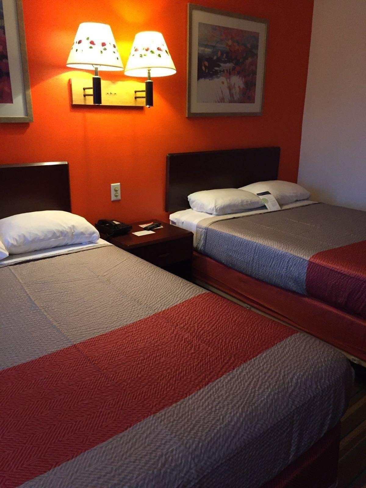 6-frackville, Pa Hotel Frackville
